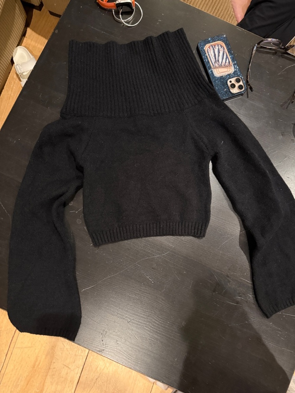 SHEIN Black Off-Shoulder Ribbed Cropped Sweater